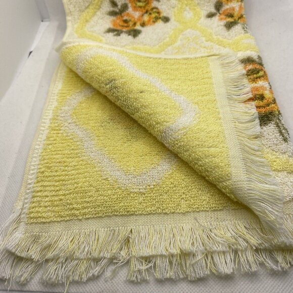 Lady Galt Hand Towel Orange Yellow Floral Fringe Made In Canada Cotton Vintage - Picture 3 of 9